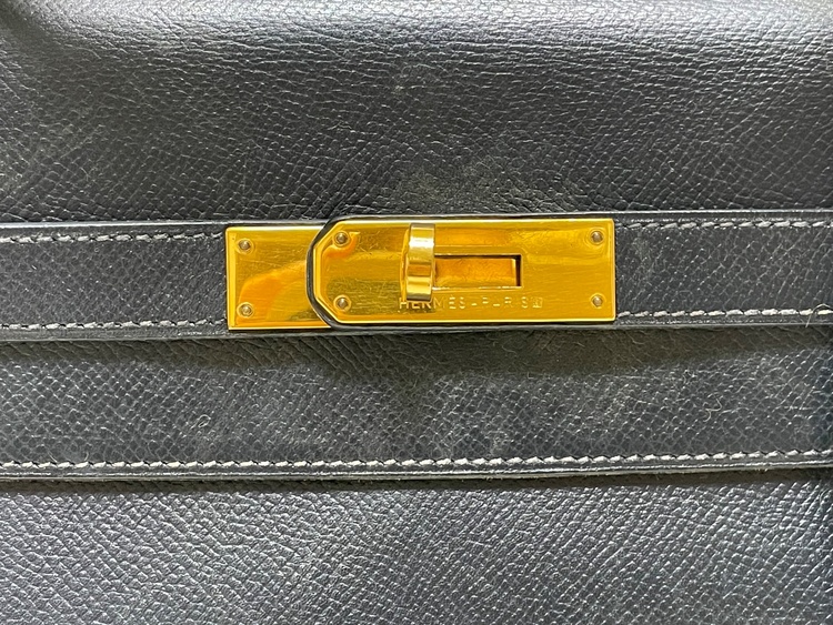 エルメス ケリー（ブランドバッグ）の商品画像 - 査定依頼日：2026年7月15日 - 最高査定価格：700,000円