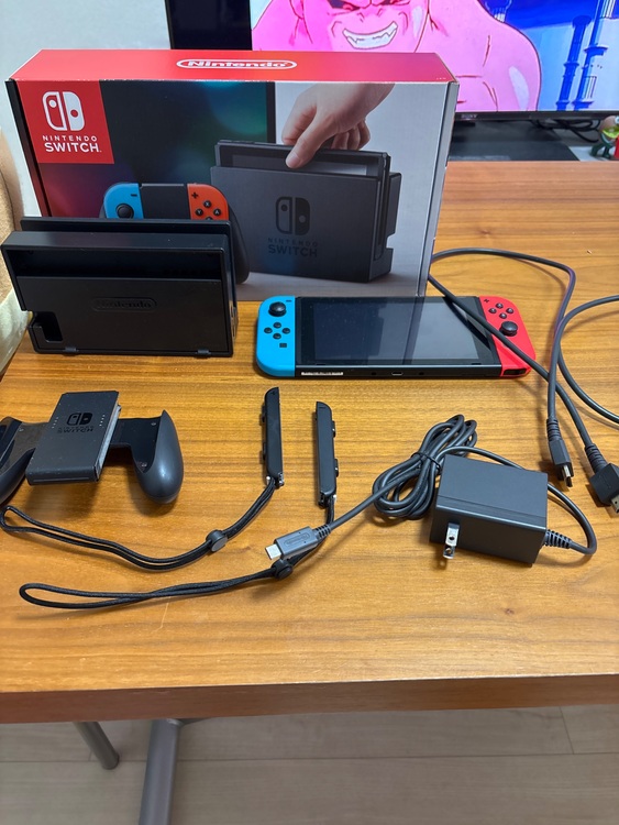 ニンテンドーSwitch（ゲーム機本体・ゲームソフト）の商品画像 - 査定依頼日：2025年6月3日 - 最高査定価格：12,000円