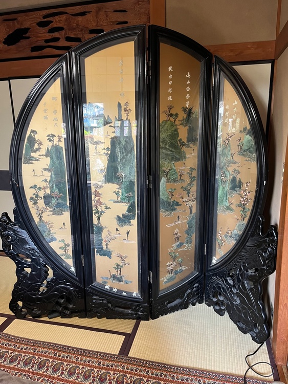 屏風（美術品・骨董品）の商品画像 - 査定依頼日：2026年2月27日 - 最高査定価格：3,000円