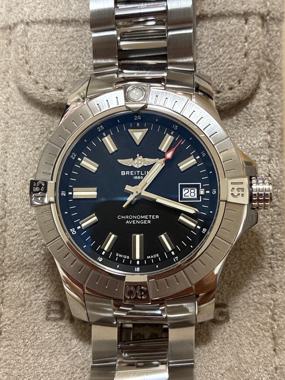 ブライトリング その他 A1731（高級時計）の商品画像 - 査定依頼日：2025年10月8日 - 最高査定価格：300,000円