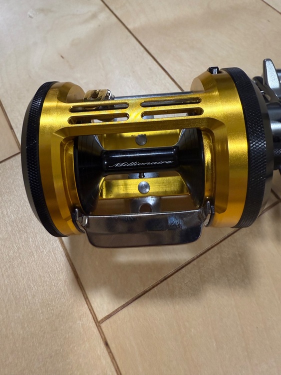 ミリオネアカゴ300（釣具）の商品画像 - 査定依頼日：2025年9月28日 - 最高査定価格：20,000円