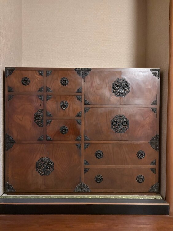 舟箪笥（美術品・骨董品）の商品画像 - 査定依頼日：2026年9月23日 - 最高査定価格：5,000円
