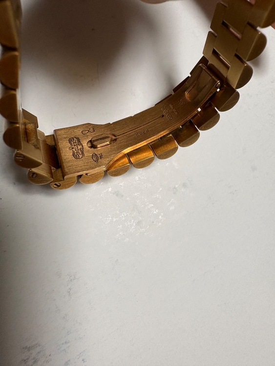 18238（高級時計）の商品画像 - 査定依頼日：2026年3月8日 - 最高査定価格：3,700,000円