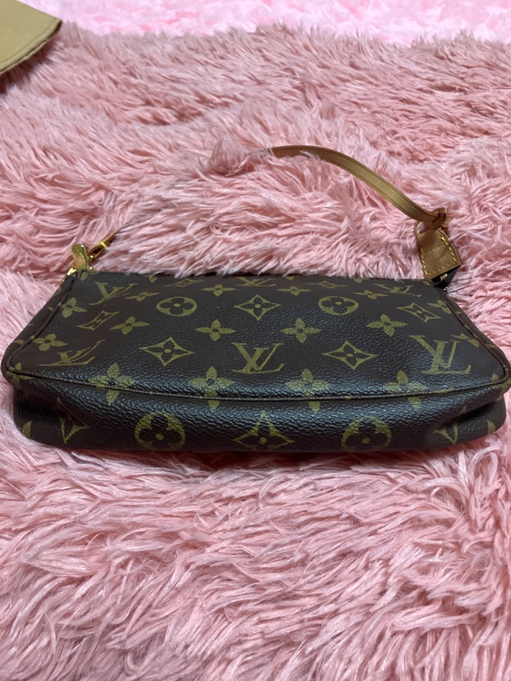 ルイヴィトン モノグラム （ブランドバッグ）の商品画像 - 査定依頼日：2025年12月5日 - 最高査定価格：80,000円