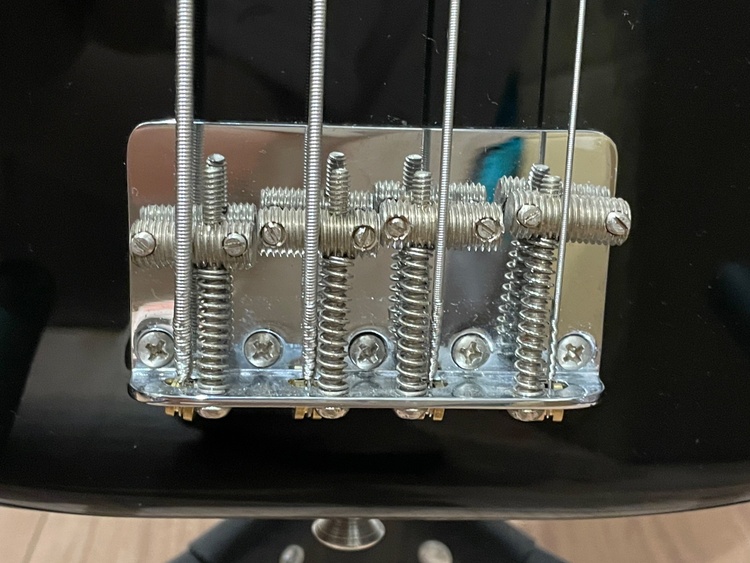 Fender mex classic 1950’s precision bass（ピアノ・楽器・PA機材）の商品画像 - 査定依頼日：2026年5月1日 - 最高査定価格：28,000円