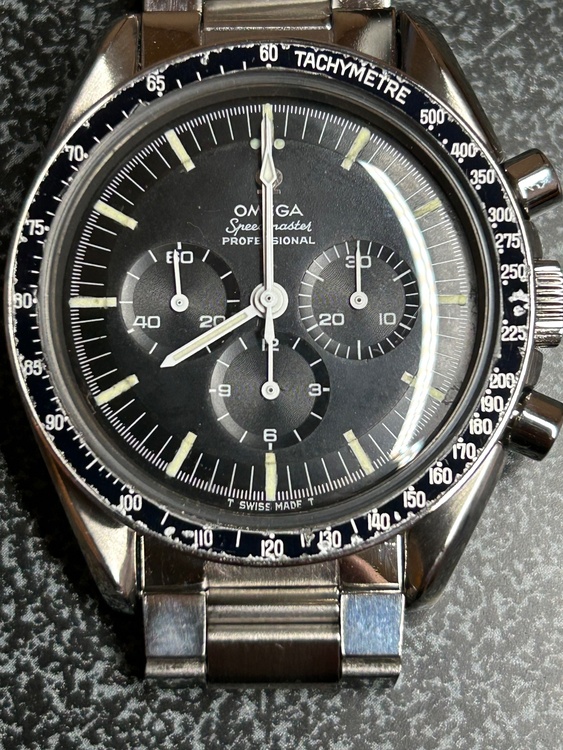 オメガ スピードマスター 145012（高級時計）の商品画像 - 査定依頼日：2025年12月22日 - 最高査定価格：2,000,000円