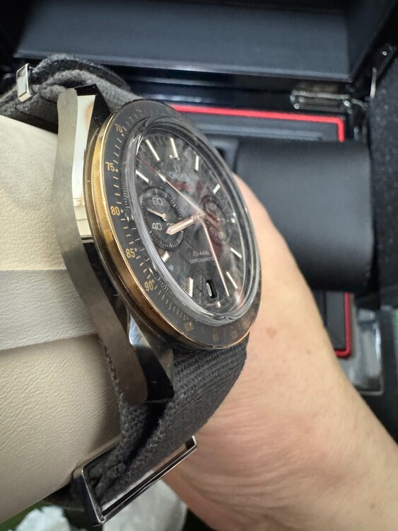 オメガ スピードマスター （高級時計）の商品画像 - 査定依頼日：2025年3月29日 - 最高査定価格：1,400,000円