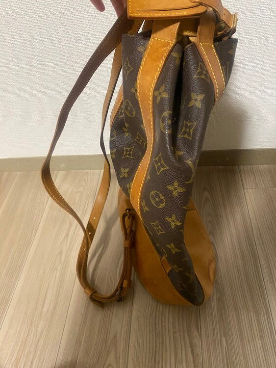 ルイヴィトン ルイヴィトン(その他) （ブランドバッグ）の商品画像 - 査定依頼日：2024年10月21日 - 最高査定価格：50,000円