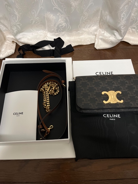 セリーヌ  （ブランドバッグ）の商品画像 - 査定依頼日：2025年9月28日 - 最高査定価格：140,000円