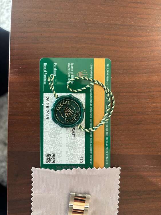 ロレックス GMTマスター （高級時計）の商品画像 - 査定依頼日：2025年1月29日 - 最高査定価格：2,750,000円