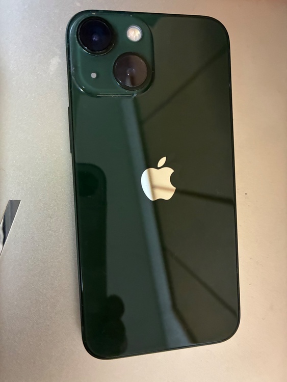 iphone13 mini グリーン（スマホ）の商品画像 - 査定依頼日：2026年5月21日 - 最高査定価格：40,000円