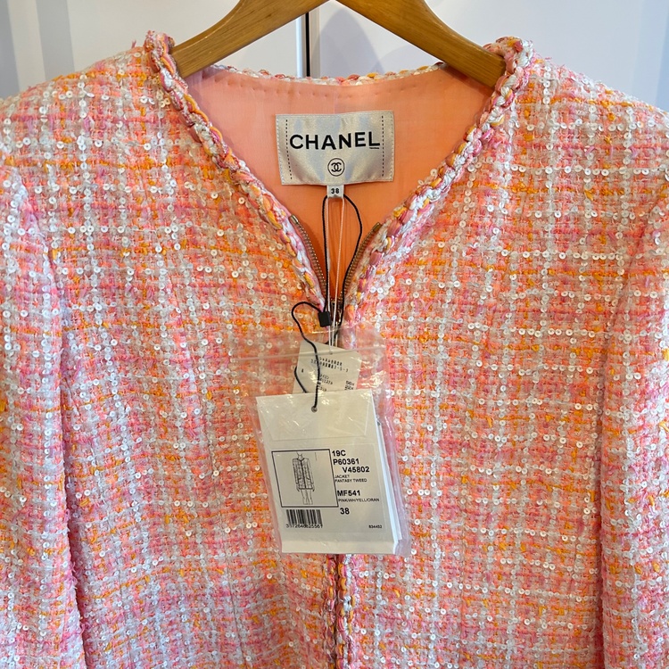 ツイードジャケット（古着・ファッション）の商品画像 - 査定依頼日：2026年1月21日 - 最高査定価格：100,000円