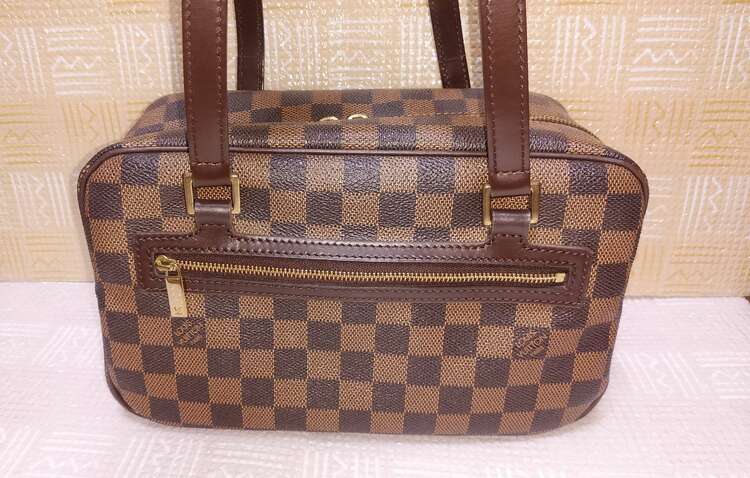 シテ（ブランドバッグ）の商品画像 - 査定依頼日：2025年4月29日 - 最高査定価格：90,000円