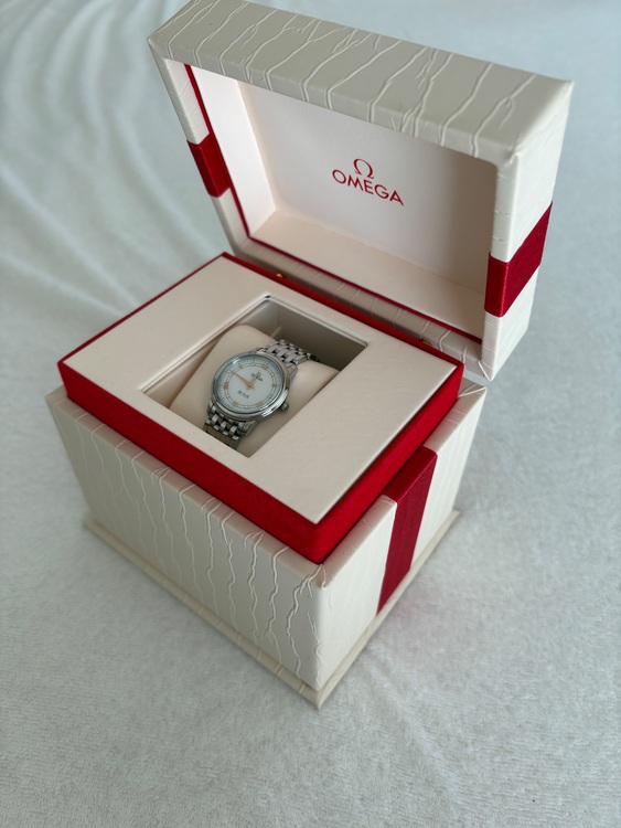 オメガ その他 （高級時計）の商品画像 - 査定依頼日：2025年11月6日 - 最高査定価格：250,000円