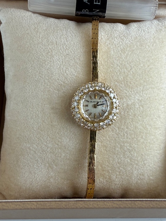 アンティークジュエリー（高級時計）の商品画像 - 査定依頼日：2025年9月24日 - 最高査定価格：500,000円