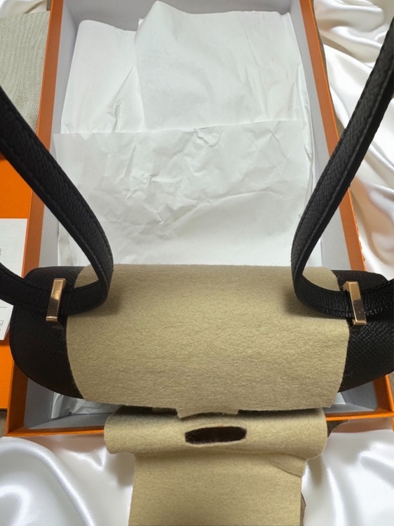 コンスタンス18（ブランドバッグ）の商品画像 - 査定依頼日：2025年7月15日 - 最高査定価格：1,660,000円