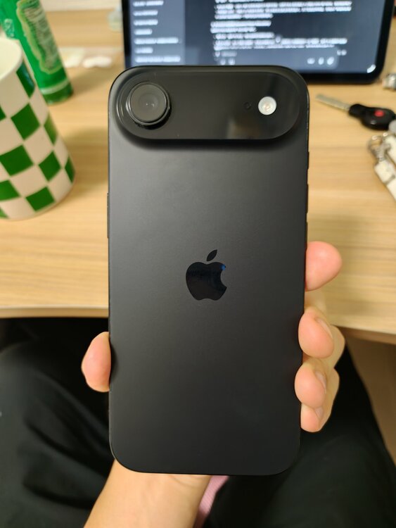 iPhone Air 256GB SIMフリー（スマホ）の商品画像 - 査定依頼日：2026年5月6日 - 最高査定価格：95,000円