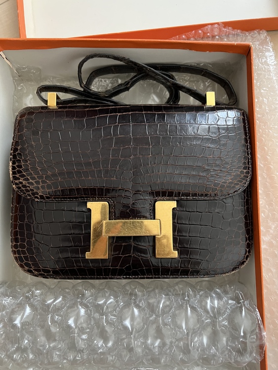 エルメス　コンスタンス23 ポロサス　○R（ブランドバッグ）の商品画像 - 査定依頼日：2021年10月21日 - 最高査定価格：800,000円