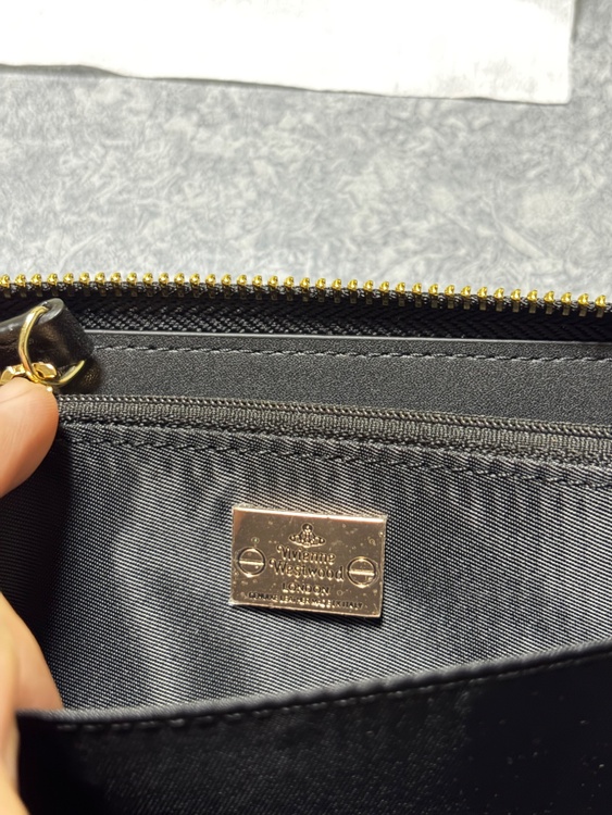 955VW306（ブランド財布・小物）の商品画像 - 査定依頼日：2026年8月23日 - 最高査定価格：3,000円