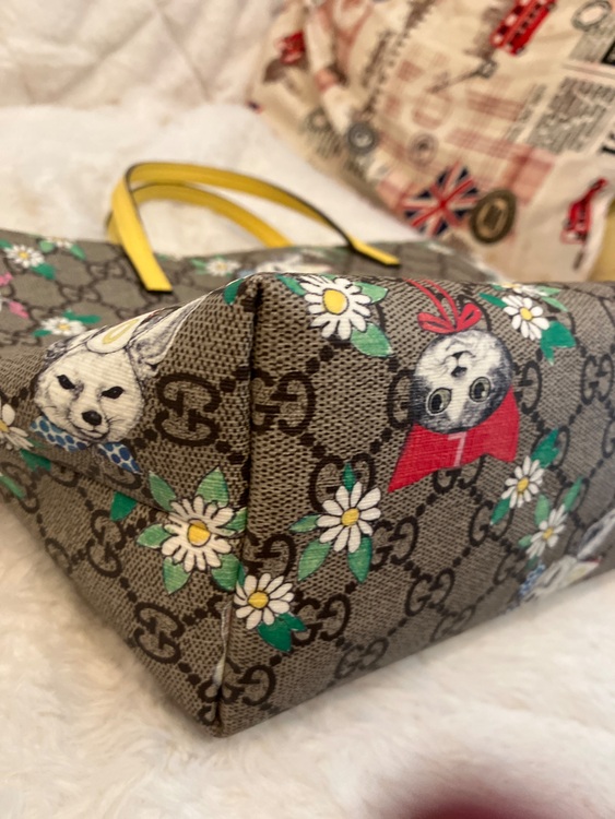 チルドレンバッグ　ヒグチユウコ（ブランドバッグ）の商品画像 - 査定依頼日：2025年11月14日 - 最高査定価格：70,000円