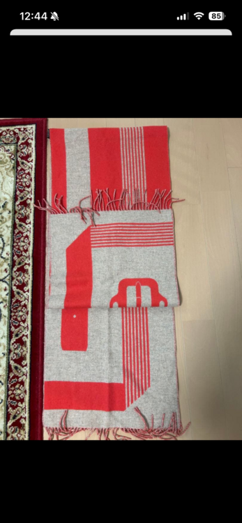 ストール（古着・ファッション）の商品画像 - 査定依頼日：2026年1月15日 - 最高査定価格：20,000円