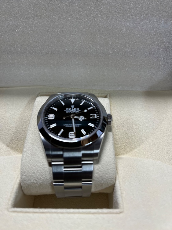 エクスプローラ40（高級時計）の商品画像 - 査定依頼日：2025年7月11日 - 最高査定価格：1,400,000円