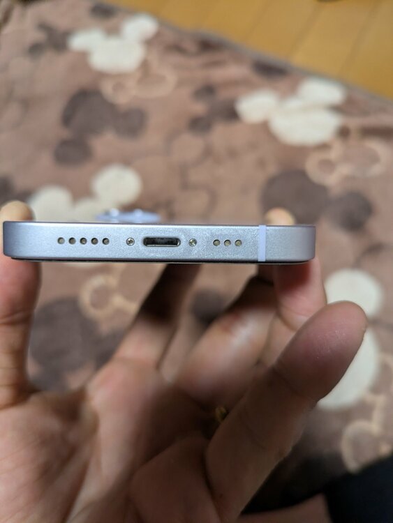 iPhone iPhone 14 128GB au（スマホ）の商品画像 - 査定依頼日：2026年8月4日 - 最高査定価格：43,000円