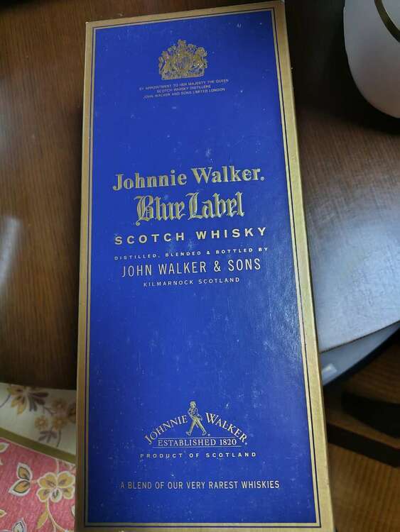 ウイスキー ジョニーウォーカー （お酒）の商品画像 - 査定依頼日：2025年1月17日 - 最高査定価格：13,000円