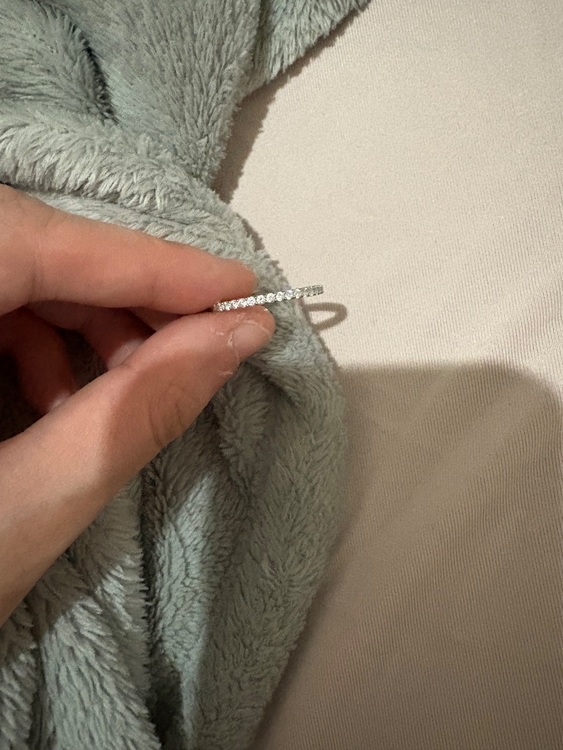 指輪（宝石）の商品画像 - 査定依頼日：2025年10月22日 - 最高査定価格：100,000円