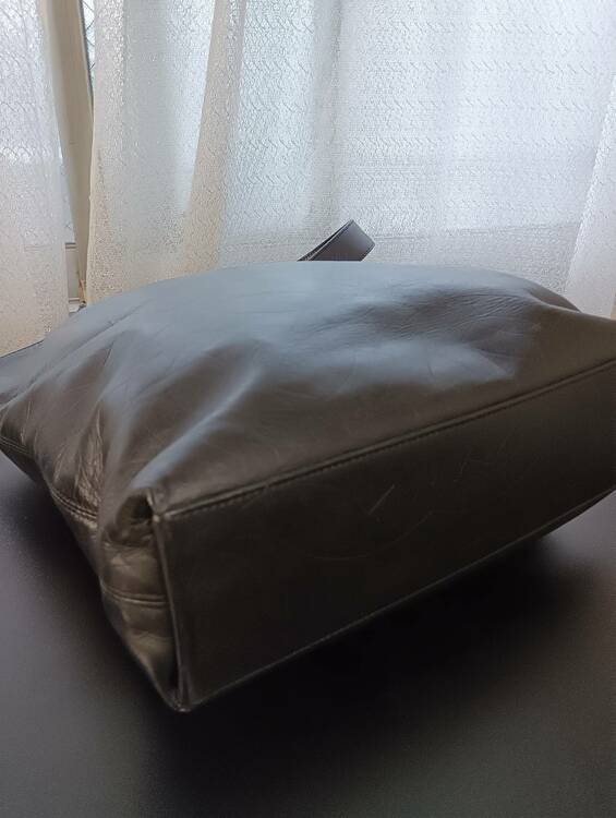 シャネル トートバッグ（ブランドバッグ）の商品画像 - 査定依頼日：2026年10月11日 - 最高査定価格：100,000円