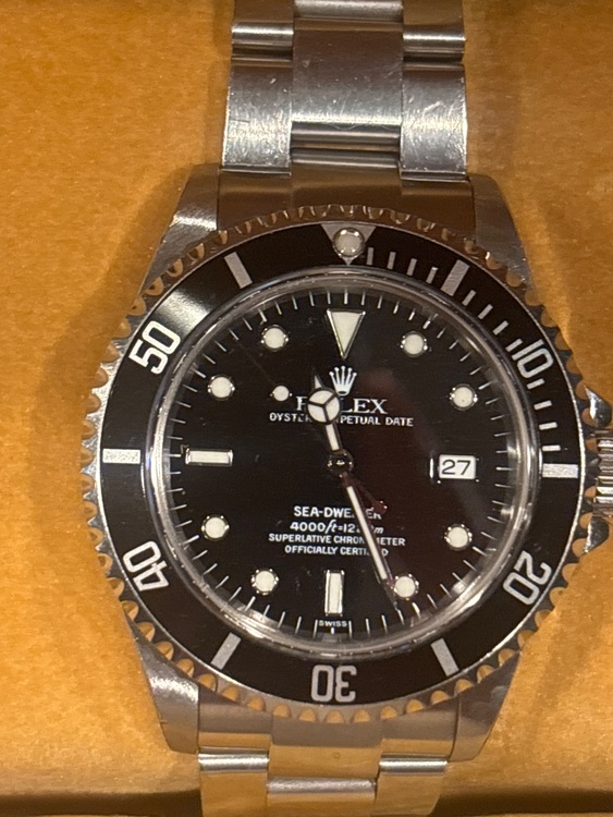 ロレックス　シードゥエラー（高級時計）の商品画像 - 査定依頼日：2025年7月9日 - 最高査定価格：100,000円