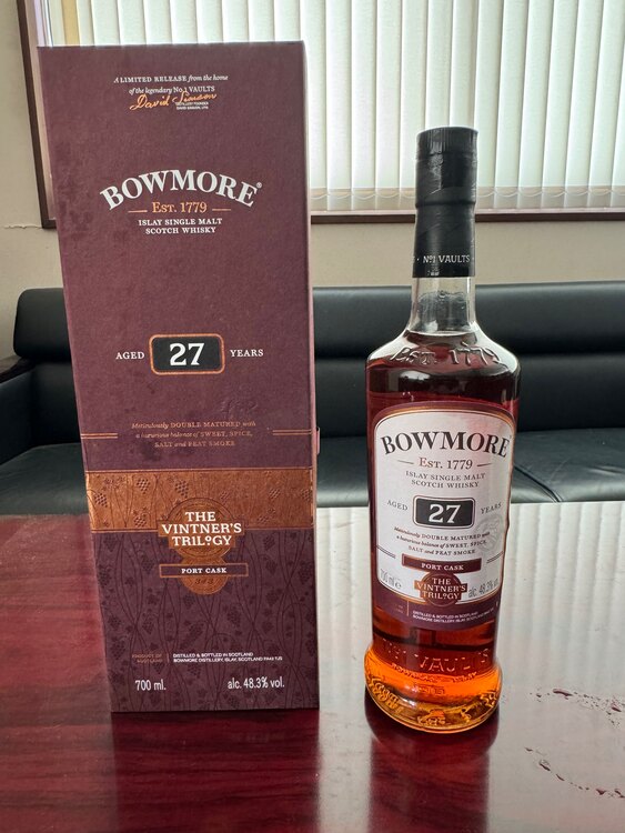 ウイスキー ボウモア （お酒）の商品画像 - 査定依頼日：2025年5月22日 - 最高査定価格：53,000円