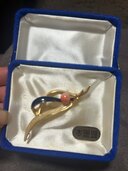 ブローチ（宝石）の商品画像 - 査定依頼日：2024年12月18日 - 最高査定価格：10,000円