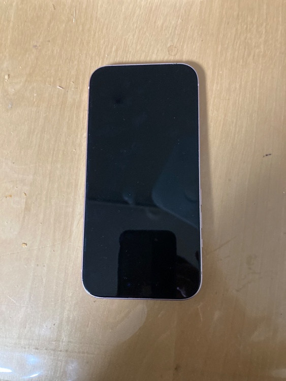 iPhone iPhone 15 256GB SIMフリー（スマホ）の商品画像 - 査定依頼日：2026年10月18日 - 最高査定価格：35,500円