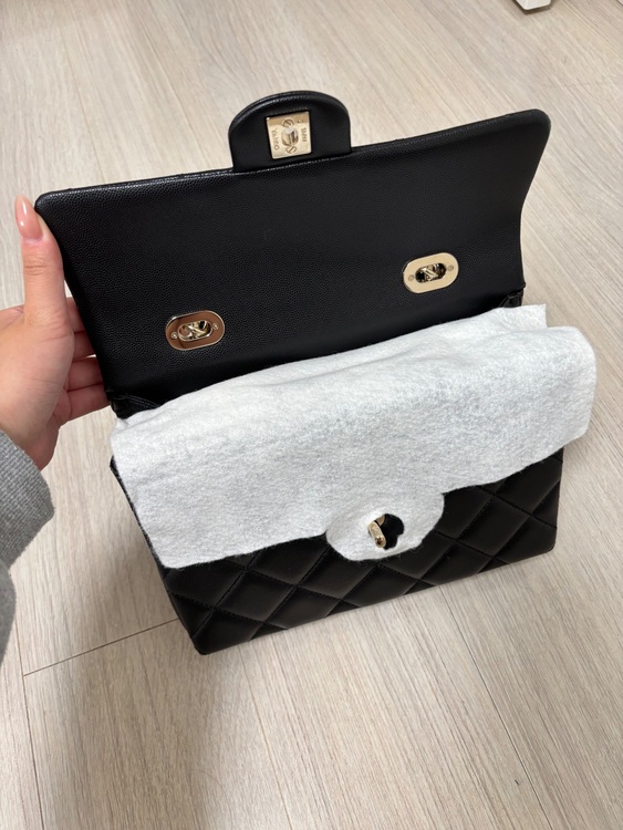 ハンドル付きバック（ブランドバッグ）の商品画像 - 査定依頼日：2025年11月7日 - 最高査定価格：440,000円