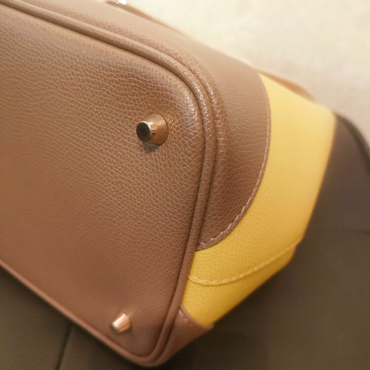 その他 フルラ （ブランドバッグ）の商品画像 - 査定依頼日：2025年6月13日 - 最高査定価格：100,000円