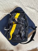 プラダ  （ブランドバッグ）の商品画像 - 査定依頼日：2024年10月28日 - 最高査定価格：30,000円