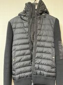 フロントダウン フード フルジップ ニット（古着・ファッション）の商品画像 - 査定依頼日：2025年1月25日 - 最高査定価格：40,000円