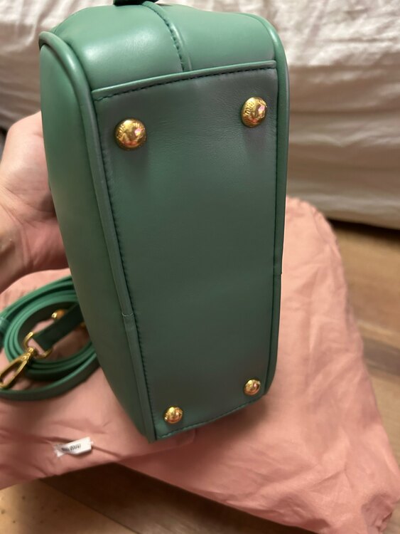 アルカディ　bag 1bb142（ブランドバッグ）の商品画像 - 査定依頼日：2025年5月31日 - 最高査定価格：230,000円