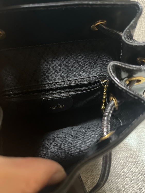 ルイヴィトン　ヴェルニ、ミニ財布/モノグラムアクセサリートレー　プラダ　ミニバッグ他（ブランドバッグ）の商品画像 - 査定依頼日：2026年10月3日 - 最高査定価格：100,000円