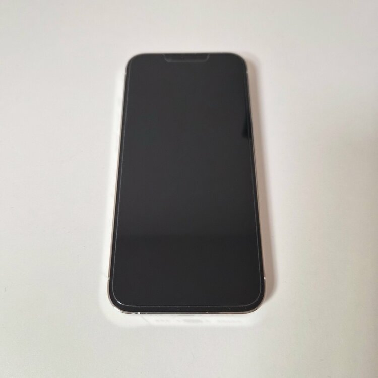 iPhone 13 Pro 256GB SIMフリー（スマホ）の商品画像 - 査定依頼日：2026年3月5日 - 最高査定価格：49,000円