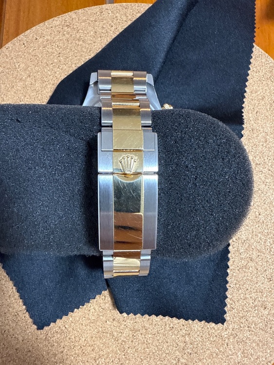 デイトナコンビ（高級時計）の商品画像 - 査定依頼日：2025年6月23日 - 最高査定価格：3,600,000円