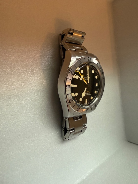 ブラックベイプロ（高級時計）の商品画像 - 査定依頼日：2025年8月29日 - 最高査定価格：360,000円