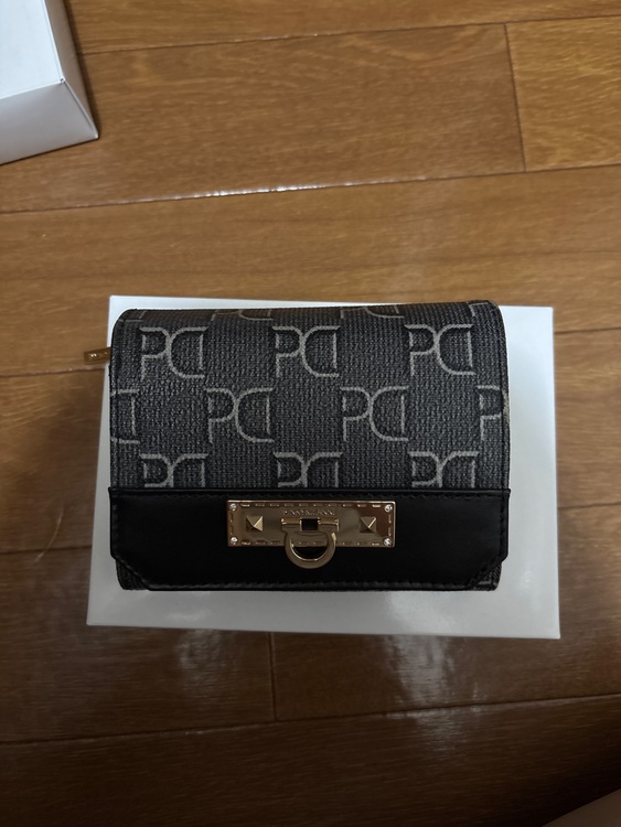 ピンキー&ダイアン（ブランド財布・小物）の商品画像 - 査定依頼日：2025年9月29日 - 最高査定価格：100,000円