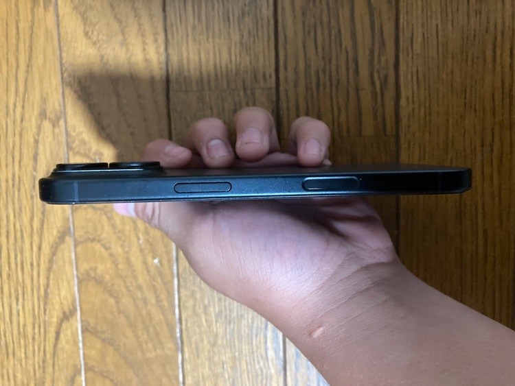 iPhone 16 128GB docomo（スマホ）の商品画像 - 査定依頼日：2025年9月14日 - 最高査定価格：73,000円