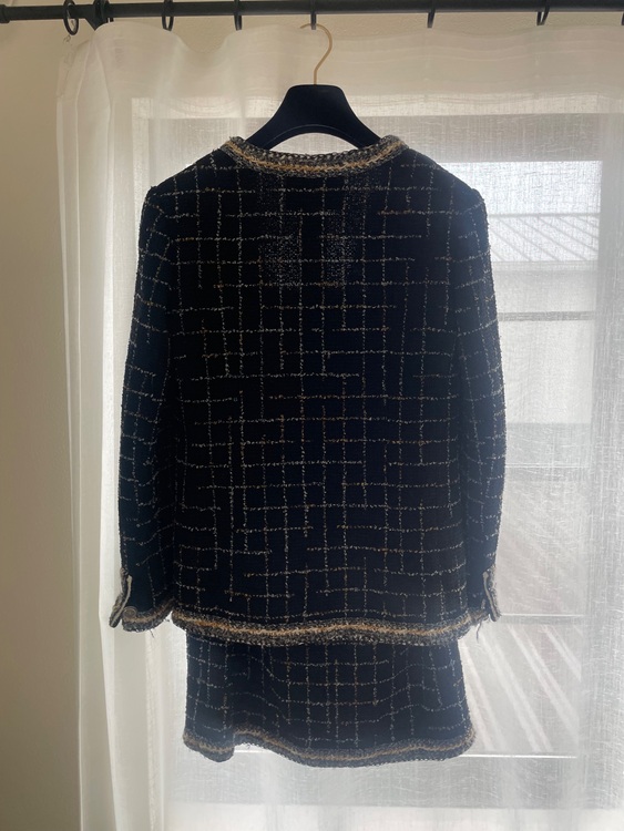 ジャケットセットアップ（古着・ファッション）の商品画像 - 査定依頼日：2025年11月12日 - 最高査定価格：150,000円