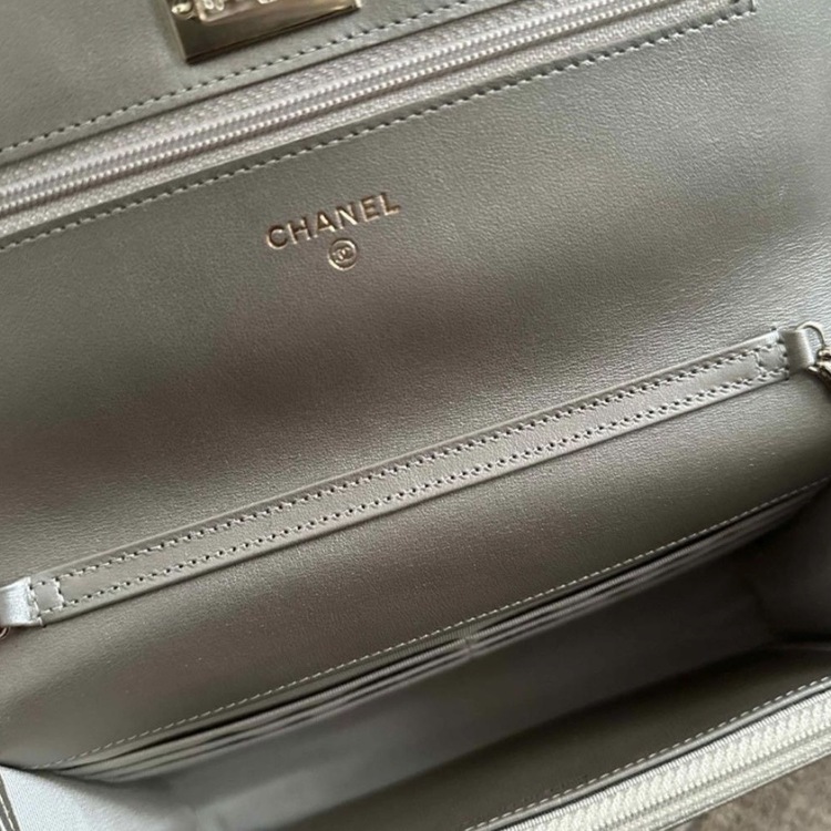 2.55 （ブランドバッグ）の商品画像 - 査定依頼日：2026年1月20日 - 最高査定価格：240,000円