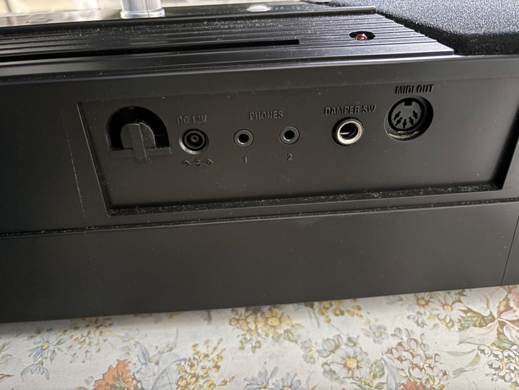 SP-170S 88鍵（ピアノ・楽器・PA機材）の商品画像 - 査定依頼日：2026年5月8日 - 最高査定価格：100,000円