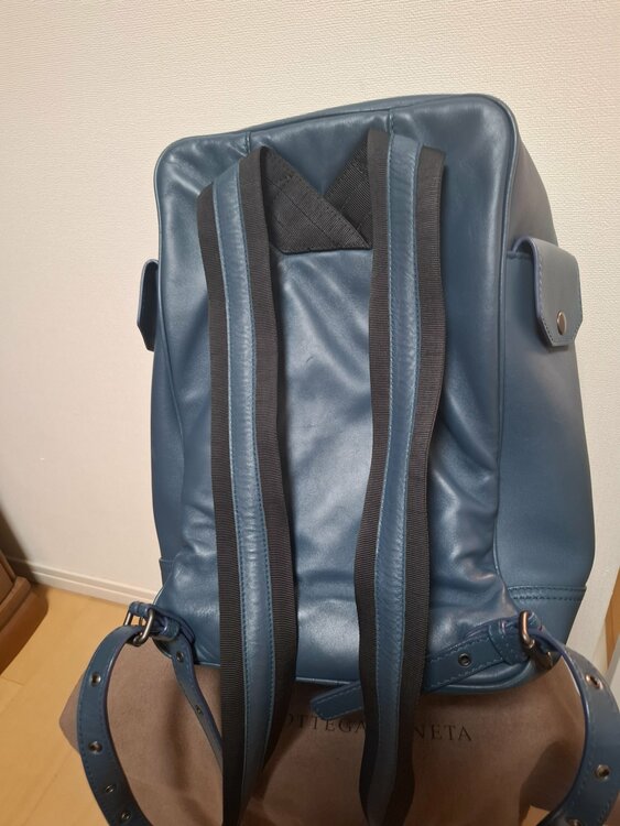 財布　リュック（ブランド財布・小物）の商品画像 - 査定依頼日：2026年5月30日 - 最高査定価格：90,000円