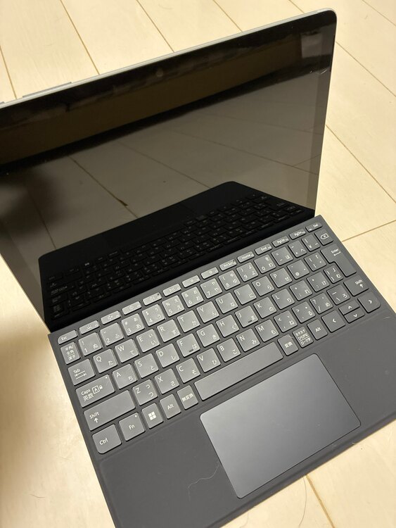 SurfaceGoPentium128GB(8VA-00015)（PC・タブレット）の商品画像 - 査定依頼日：2025年5月20日 - 最高査定価格：30,000円